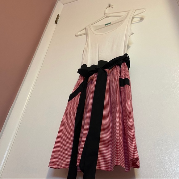 Dress - Picture 4 of 6